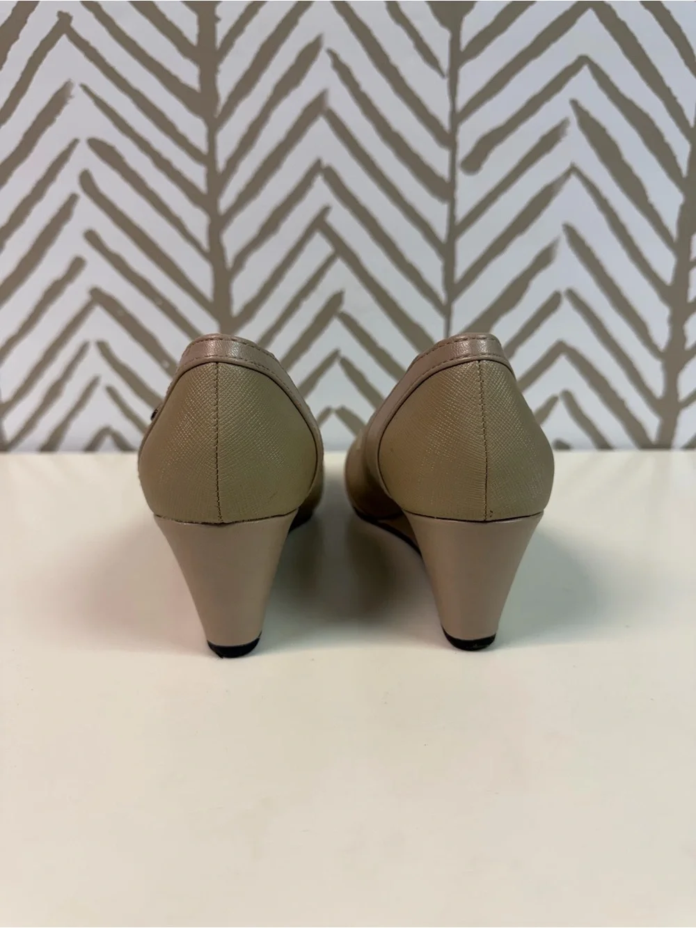 Life Stride Dreams Dress Wedge in Classic Stone Size 7.5